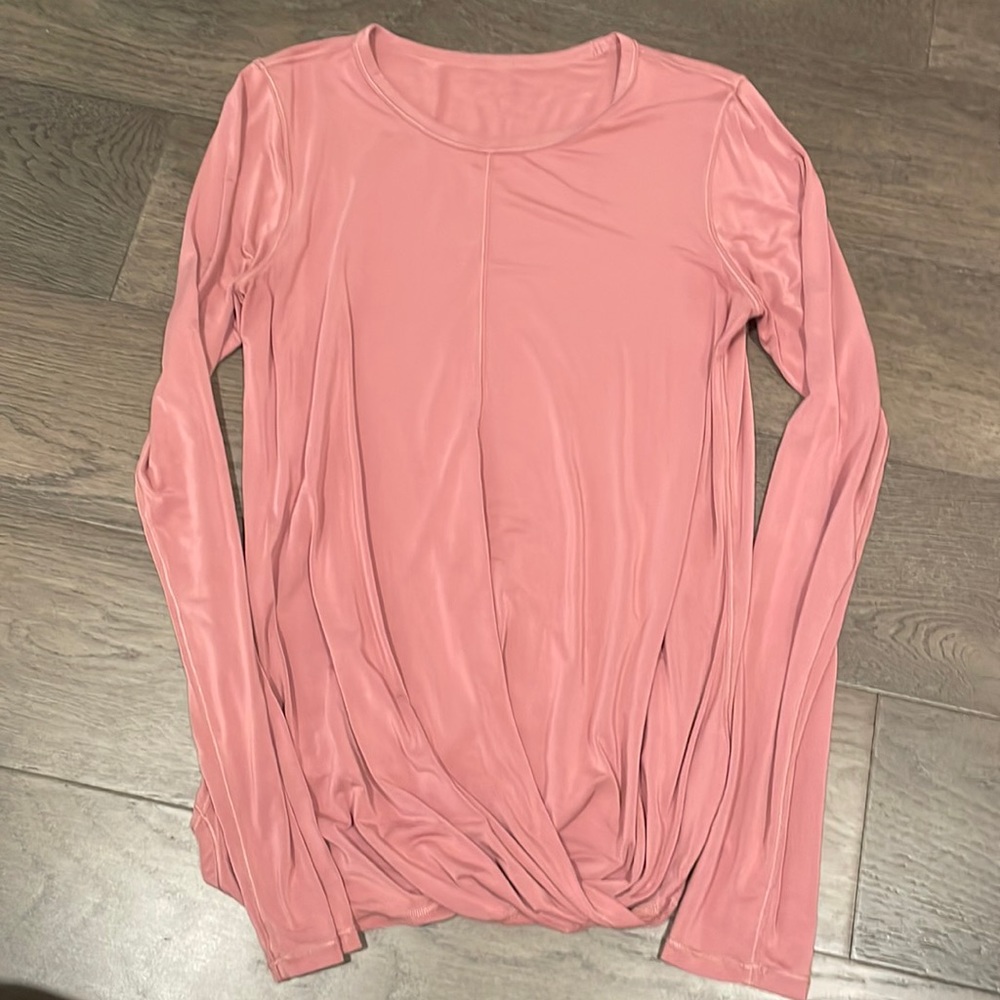 EUC lululemon long sleeve